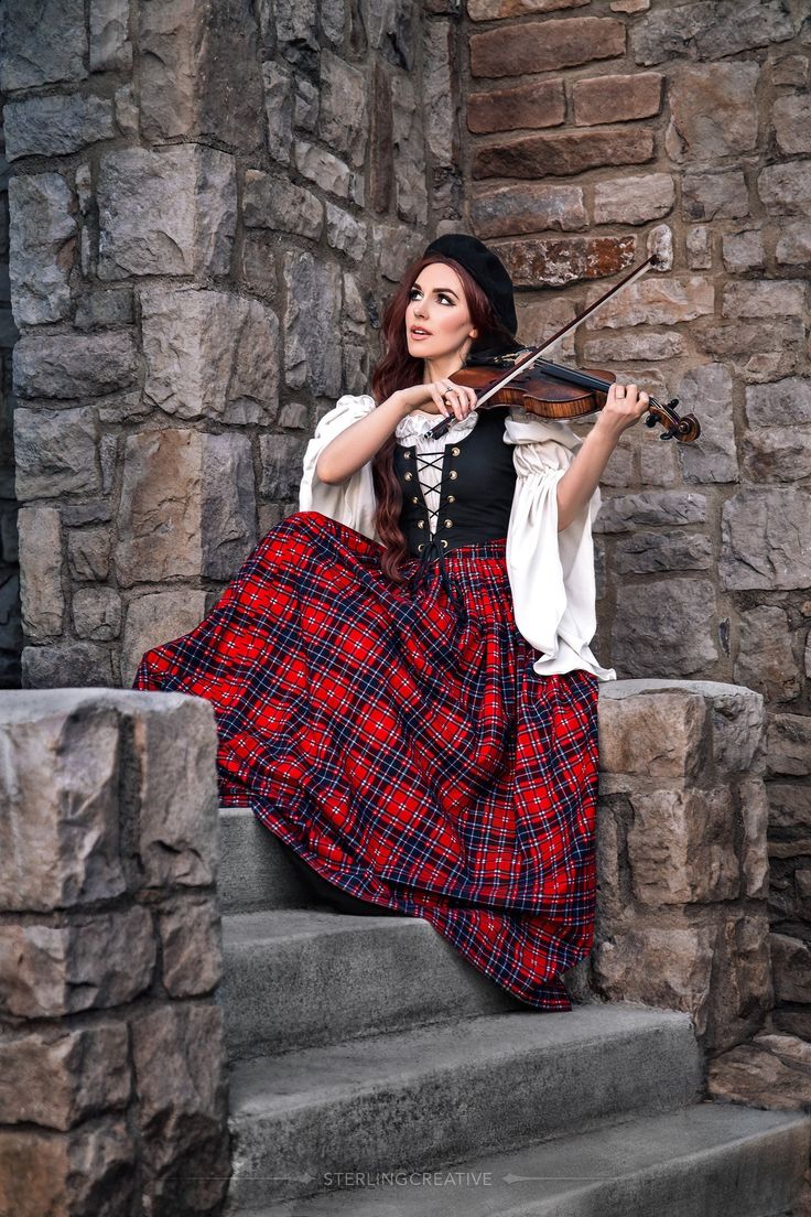 Highlander Outfit: A Scottish Tradition